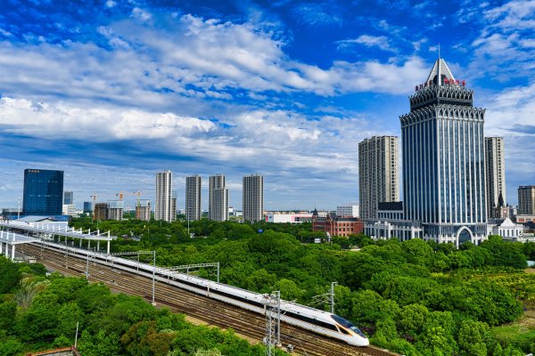 一直牛配资 长三角铁路暑运7月1日实行新运行图 预计发送旅客1.9亿人次创历史新高_大皖新闻 | 安徽网